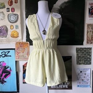 🍋 NWT Princess Polly Suga Suga Romper 🍋